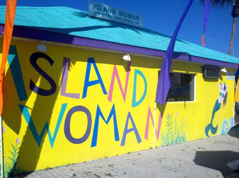 Fias Island Woman Boutique 768x574