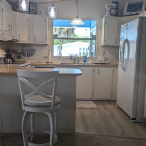 PXL 20240919 164050422.MP min 300x300