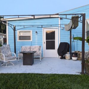 PXL 20240921 110328811.MP min 300x300