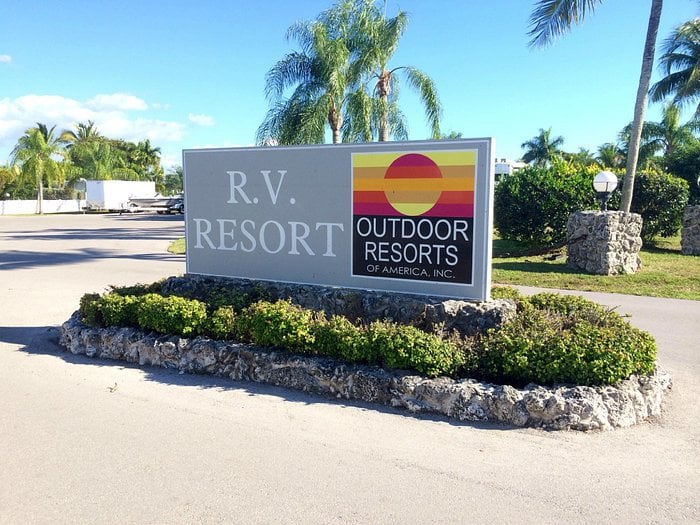 outdoor resorts Downloaded